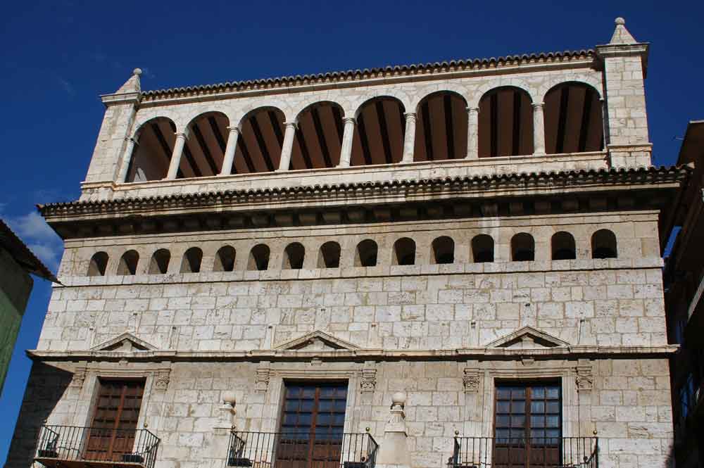 Teruel 06 - Casa de la Comunidad.jpg